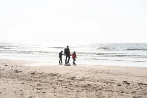 ThingWithFeathers_stills (12)